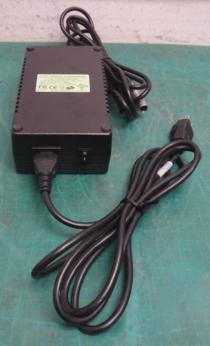 Computar CCTV Camera Zoom 1:1.2 12.5-75 w/ 2 Power Supply & Data Cable