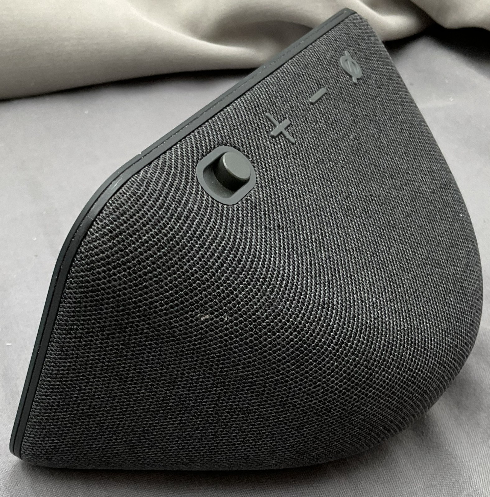 Amazon Echo Show 5 (3rd Gen) – Charcoal H97N6S Excellent