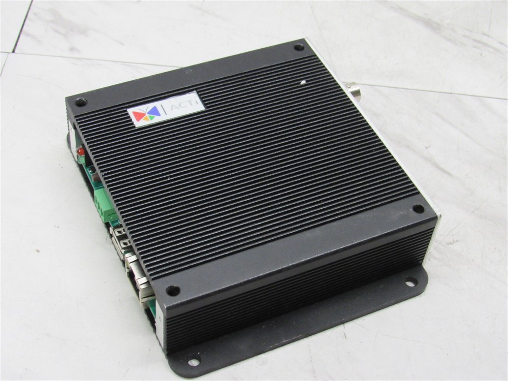 ACTi ECD-1000 16-channel Megapixel H.264 Digital Signage Video Decoder & Cables