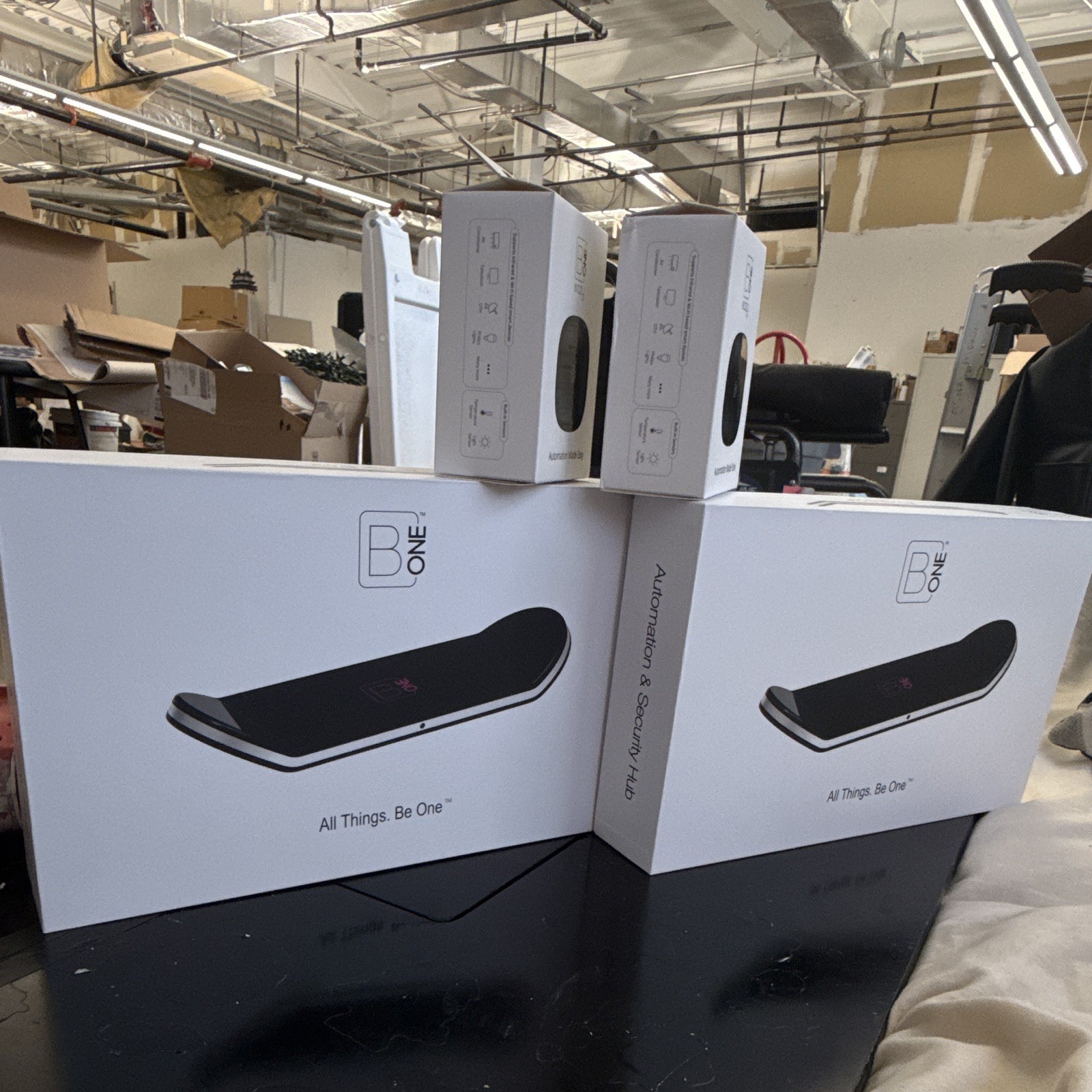 B.One Automation & Security Hub Wi‑Fi Alexa/Google RC One