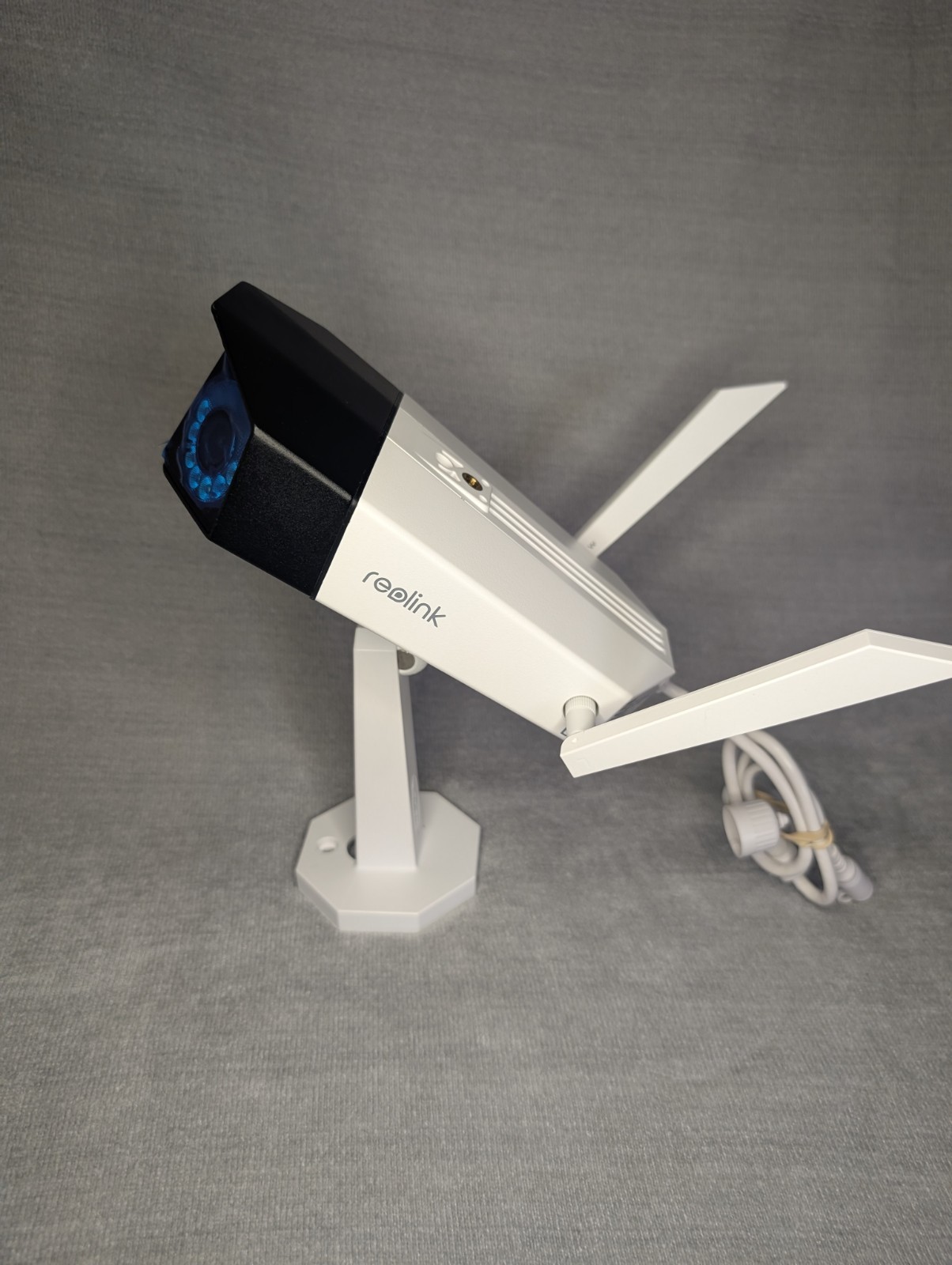 Reolink Duo 2 PoE 4K Security Camera Plastic On Lens Tested And Works No Sd Card