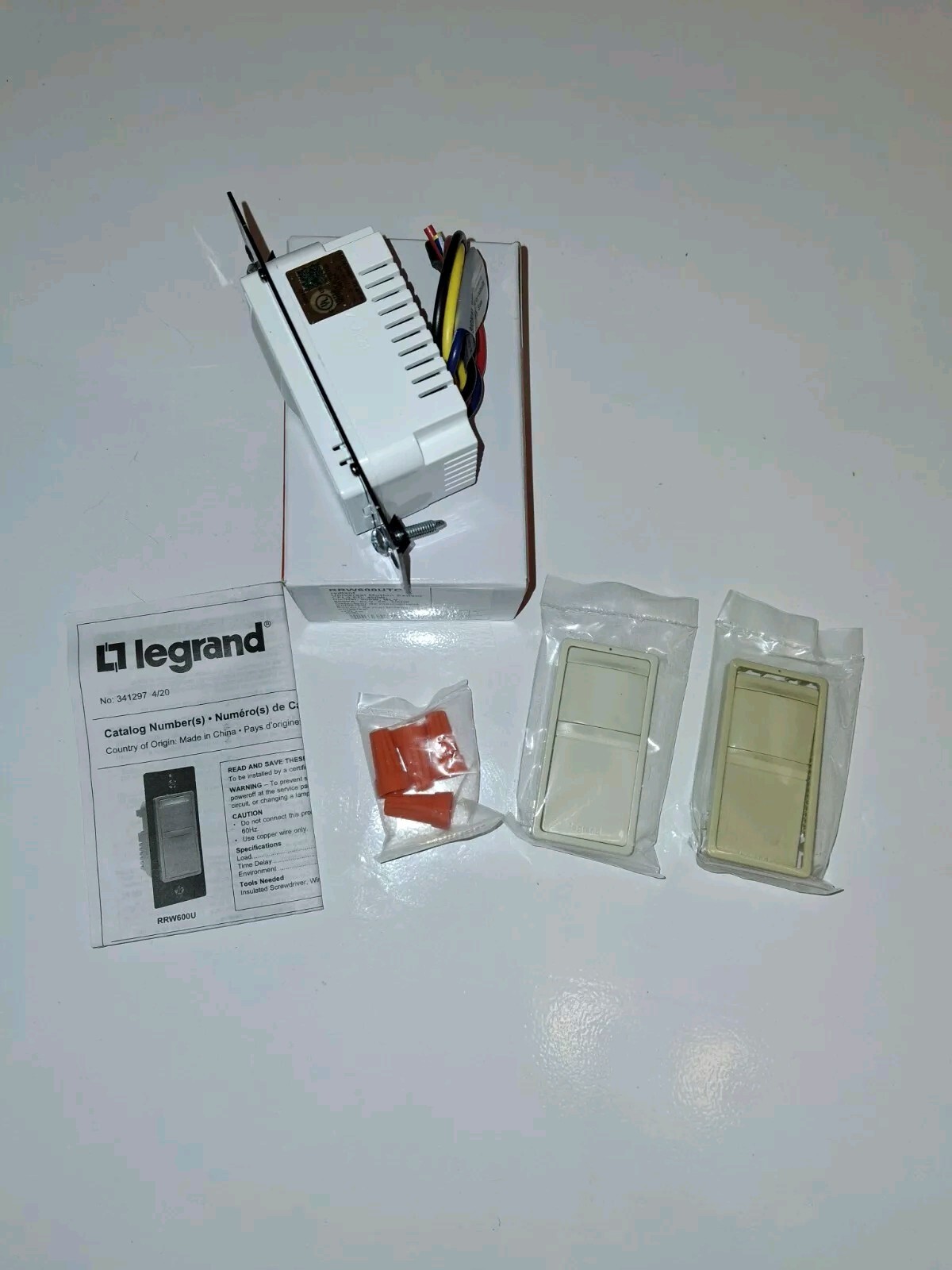Lot Of 5-Legrand Radiant RRW600UTC Single Pole 3-Way Occupancy Sensor Switch