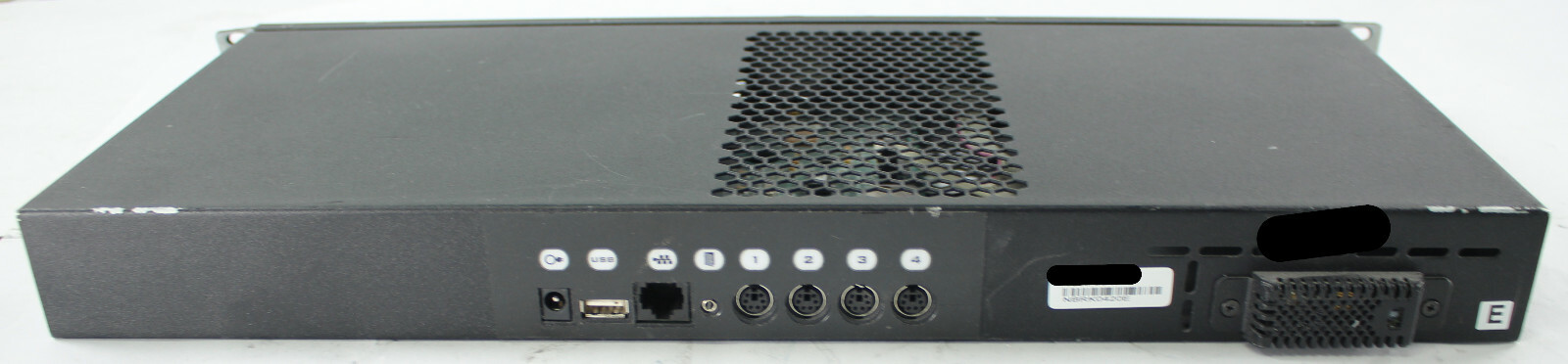 APC NetBotz 420E Cameraless Rack Performance Monitoring Server