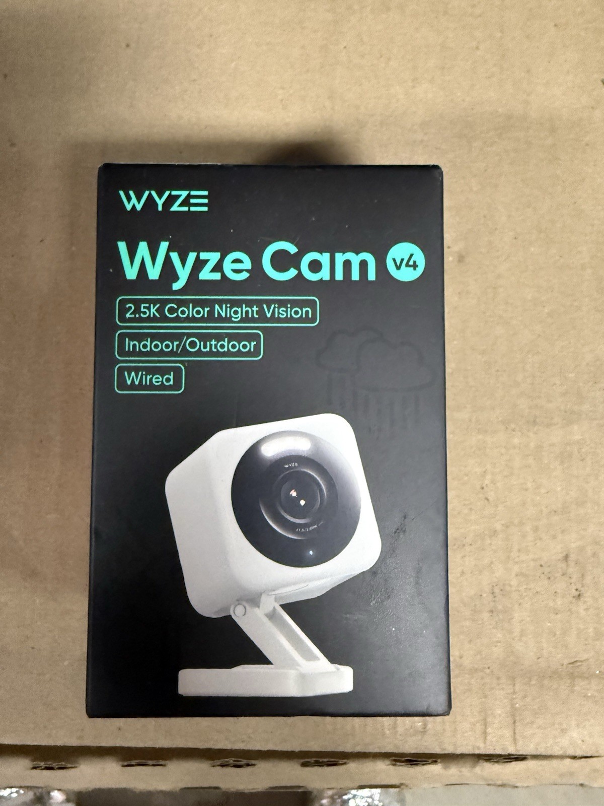 Wyze Cam v4 – 2.5K QHD Indoor/Outdoor WiFi Smart Security Camera