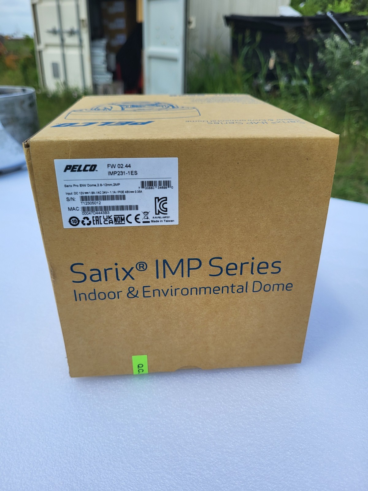 NEW SEALED Pelco Sarix IMP231-1ES Indoor IP Mini Dome Camera