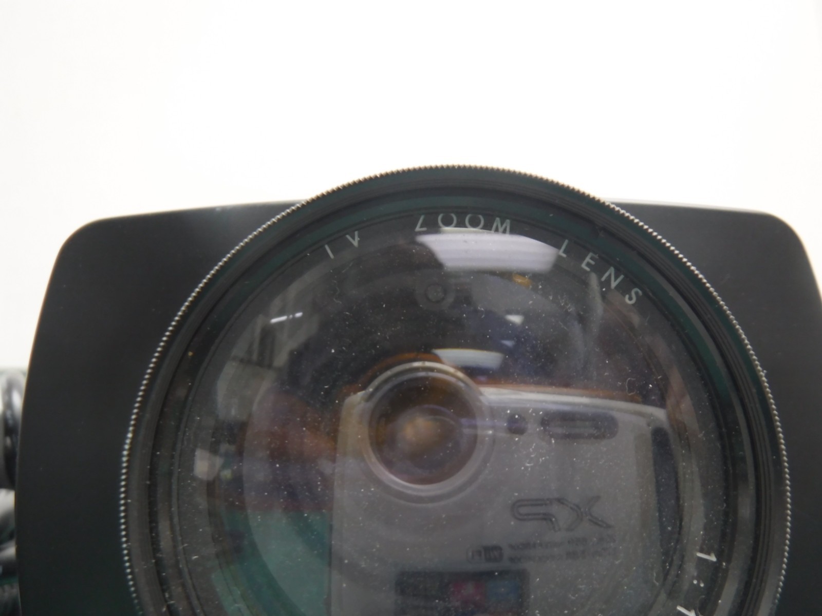 Computar CCTV Camera Zoom 1:1.2 12.5-75 w/ 2 Power Supply & Data Cable