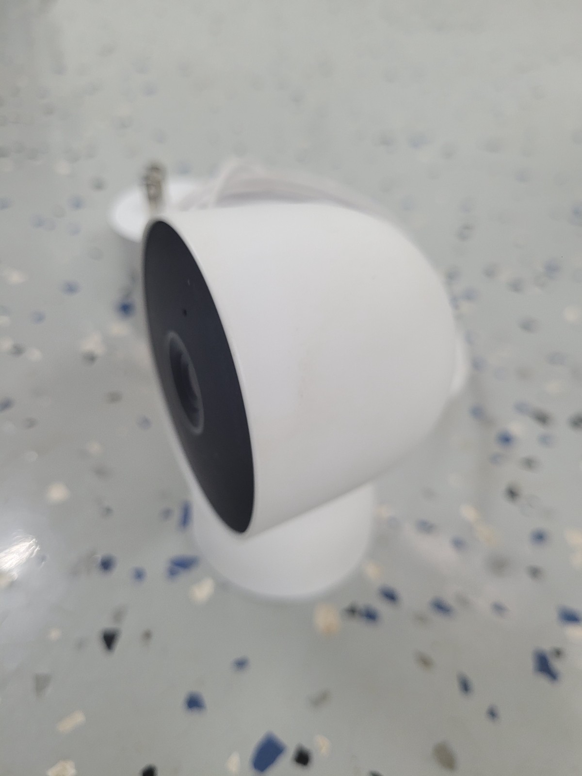 Google Nest Cam Wired Indoor Surveillance Camera – Snow (GA01998-US)