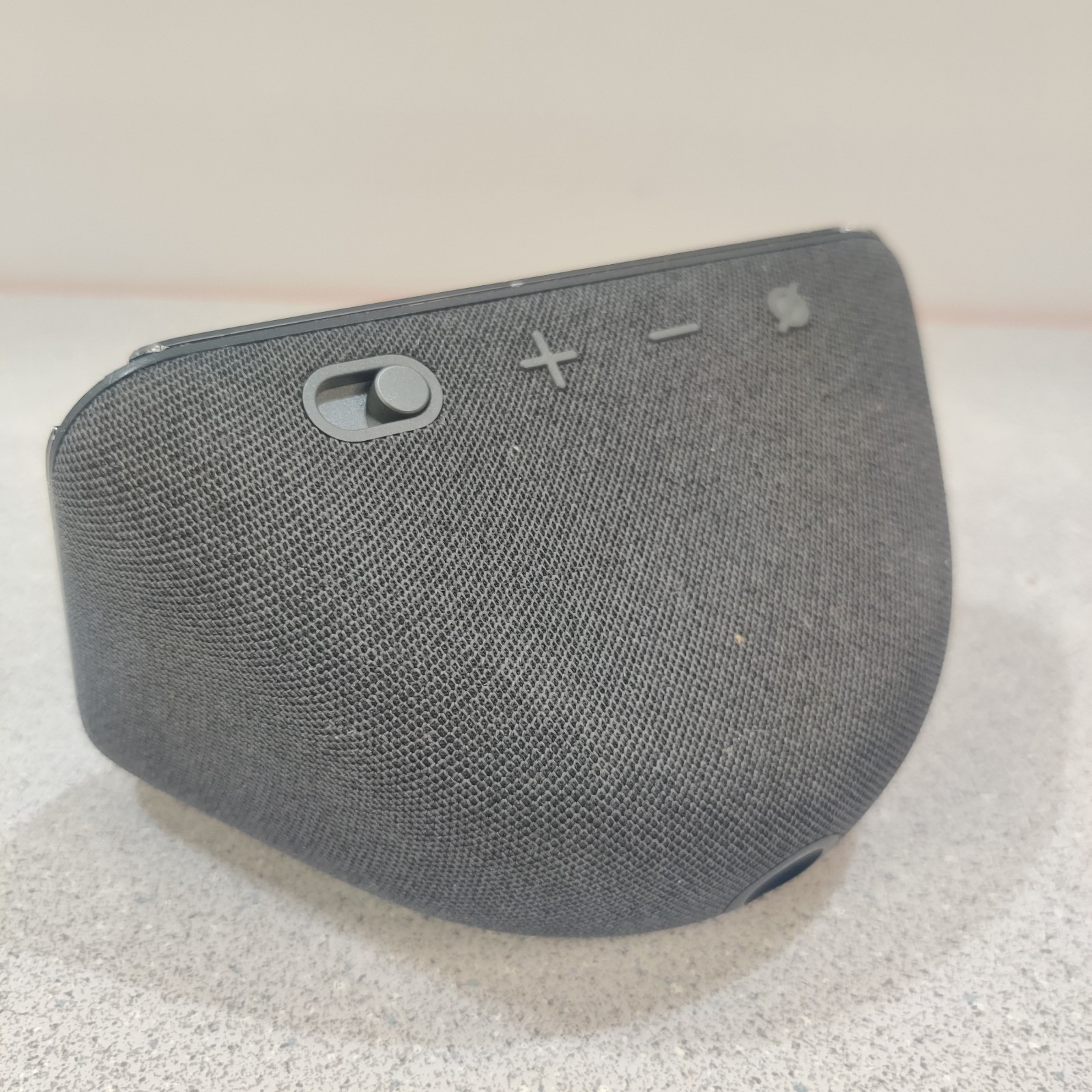 Amazon Echo Show 5 3rd Gen Smart Display Black H97N6S FOR PARTS DAMAGED NO CORD