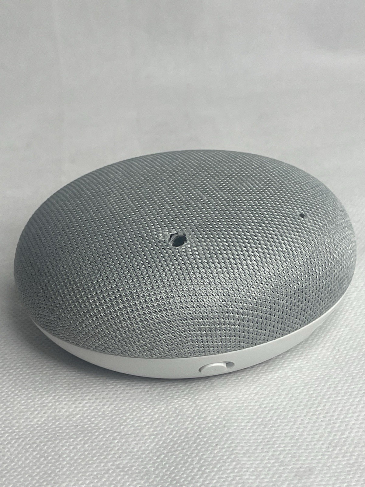 Google Home Mini H0A Wireless Bluetooth Assistant Smart Speaker Original Tested