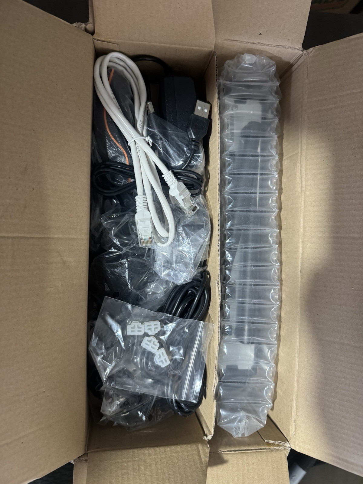 Wireless 4CH NVR Kit WT-4CH 1080P HD Indoor Cloud P2P No HDD