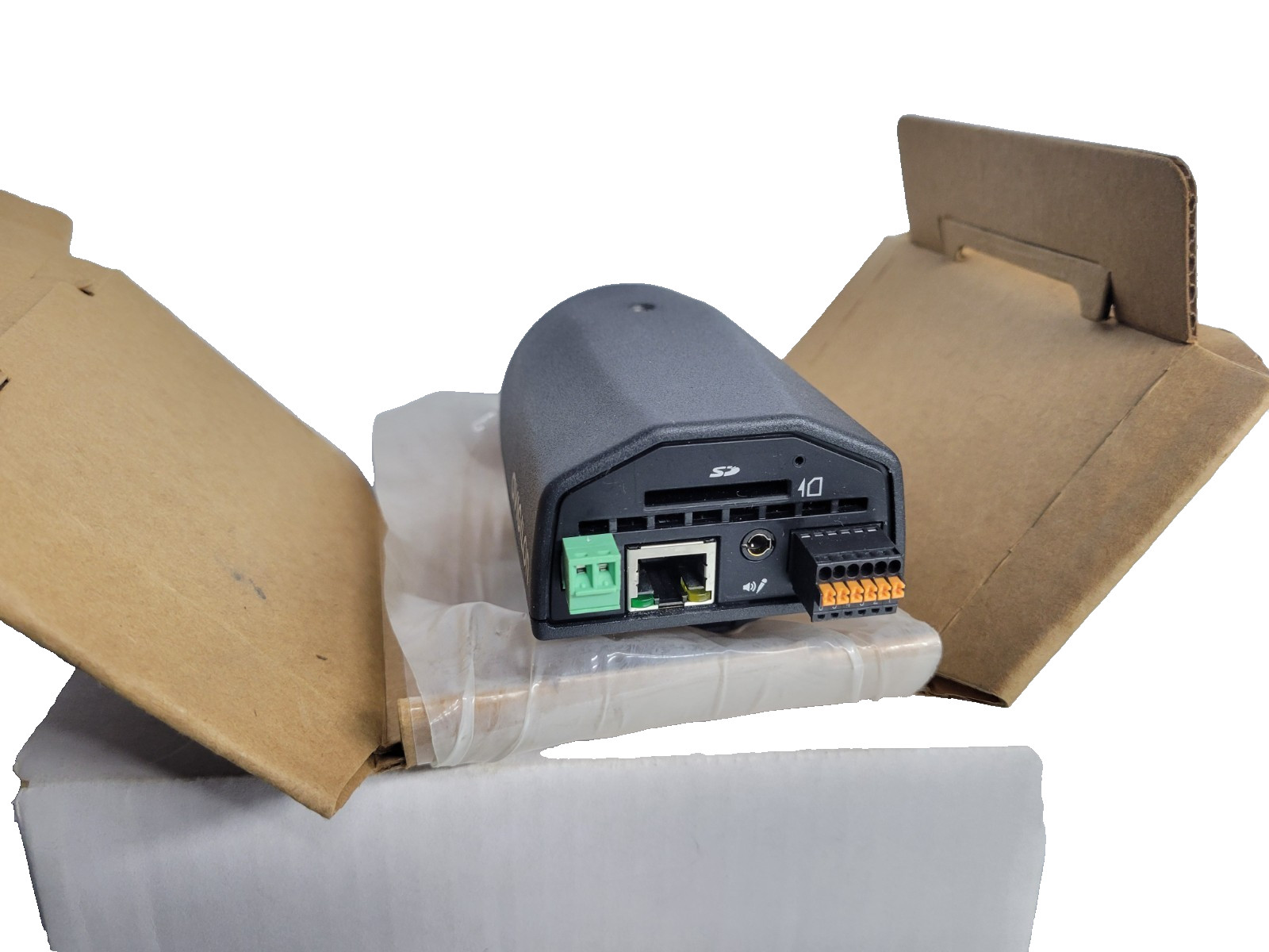 Avigilon 16L-H4PRO-B 5k (16 MP) Pro Color Camera With Self Learning Analytics