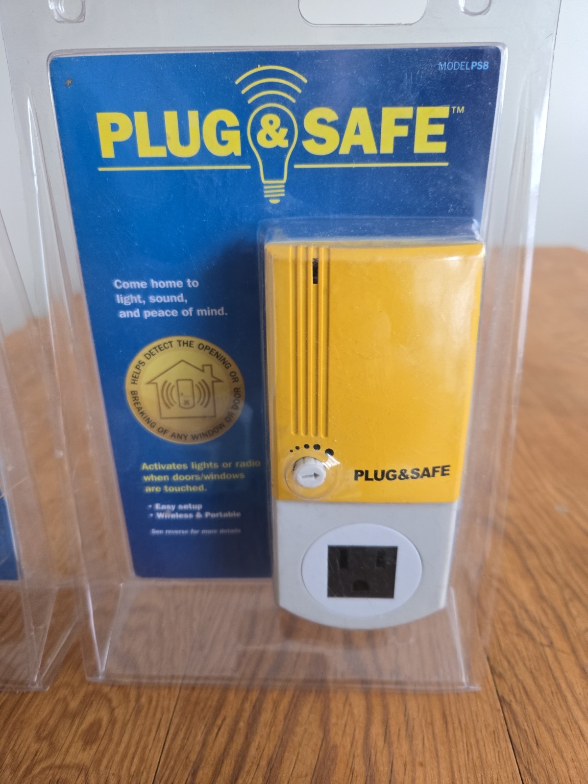 Plug & Safe PS8 Motion Sensor Detectors & Sirens Set/3 Each For Multiple Rooms