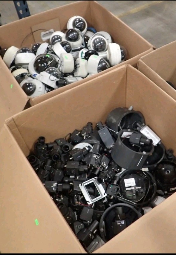 200 Lot Assorted Bosch,Pelco, Etc Surveillance Security Cameras Used As Is