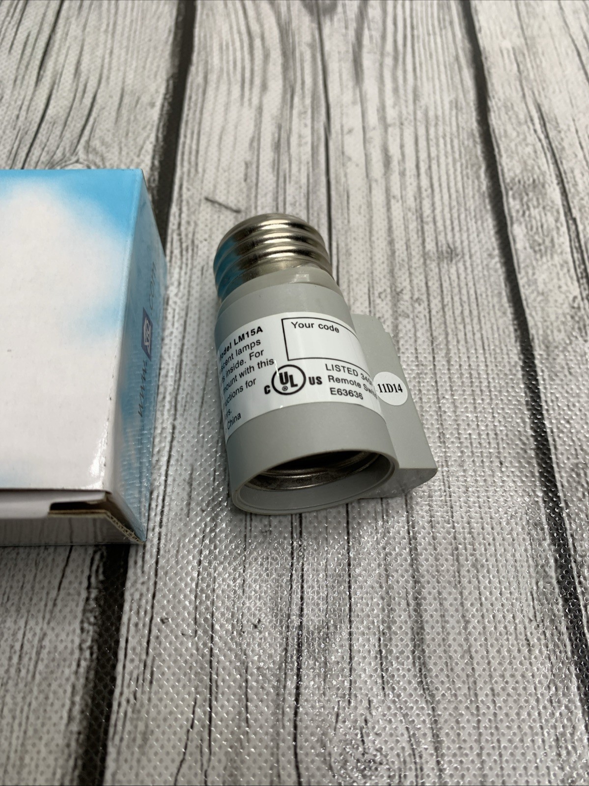 X10 Screw-In Lamp Module (Socket-Rocket, LM15A)