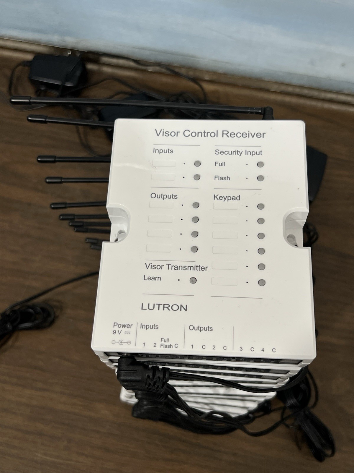 Lutron Visor Control Receiver – RadioRA2 | RR-VCRX-WH- ( PRICE FOR 1 UNIT )