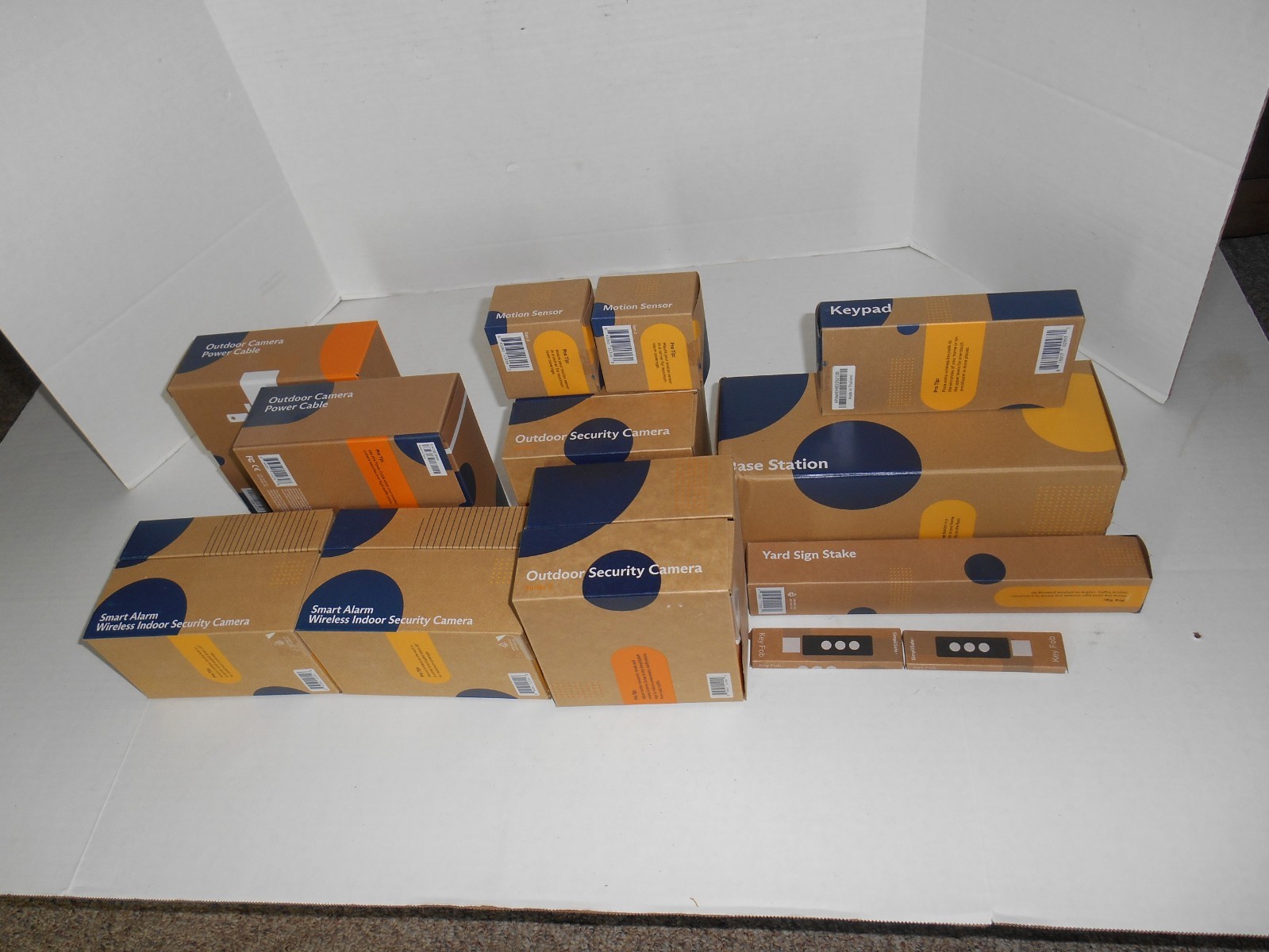 NEW SIMPLISAFE SECURITY SYSTEM -INSIDE/OUTSIDE CAMERAS -SENSORS-BASE STATION