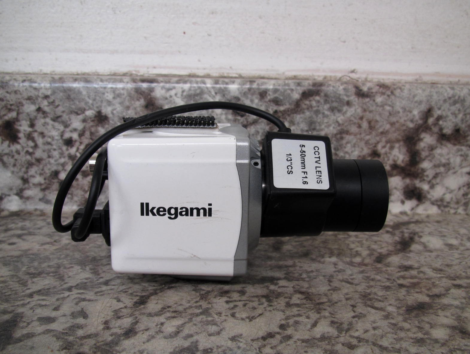 Ikegami ISD-A15S Compact Cube Color Camera w/ 5-50mm F1.6 1/3 CS CCTV Lens Used