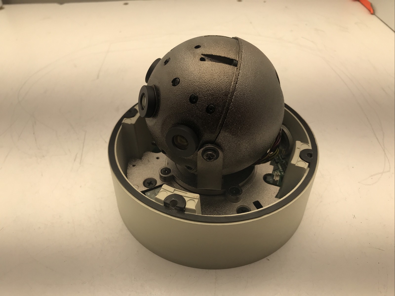 Arecont Vision 12MP H.264 Day/Night WDR 180° Panoramic IP Camera Poe with Mount