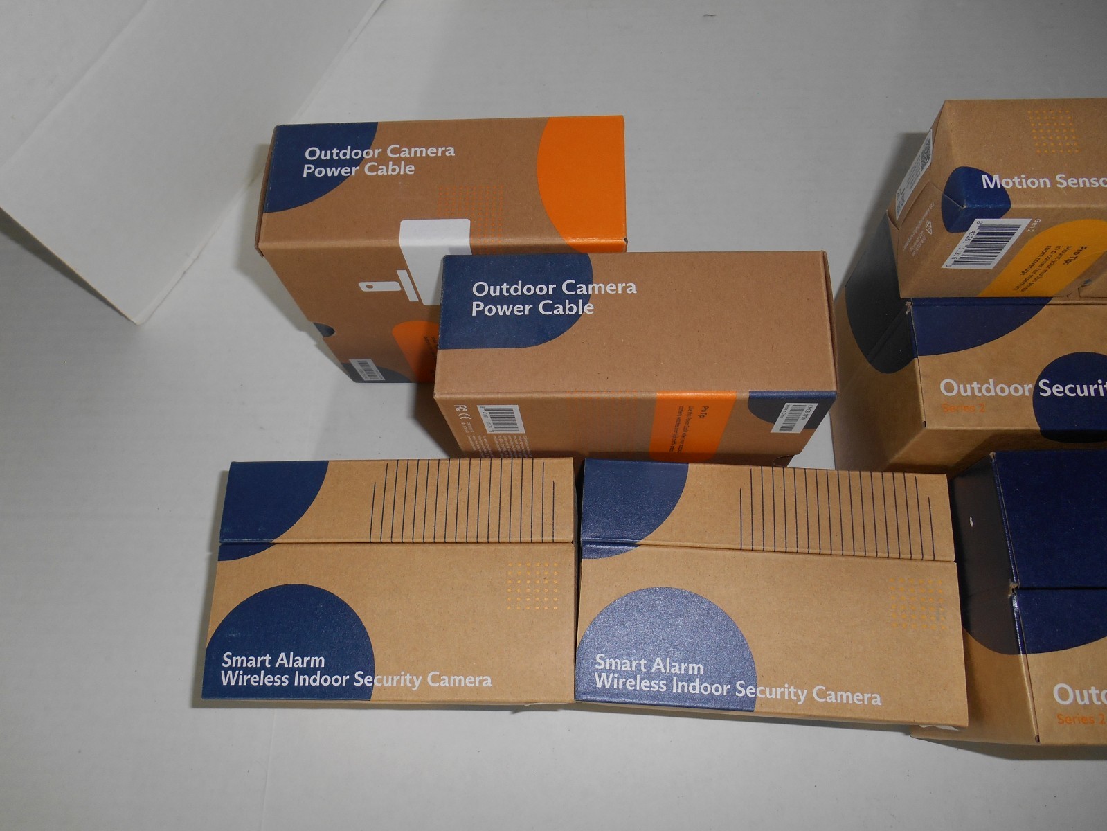 NEW SIMPLISAFE SECURITY SYSTEM -INSIDE/OUTSIDE CAMERAS -SENSORS-BASE STATION