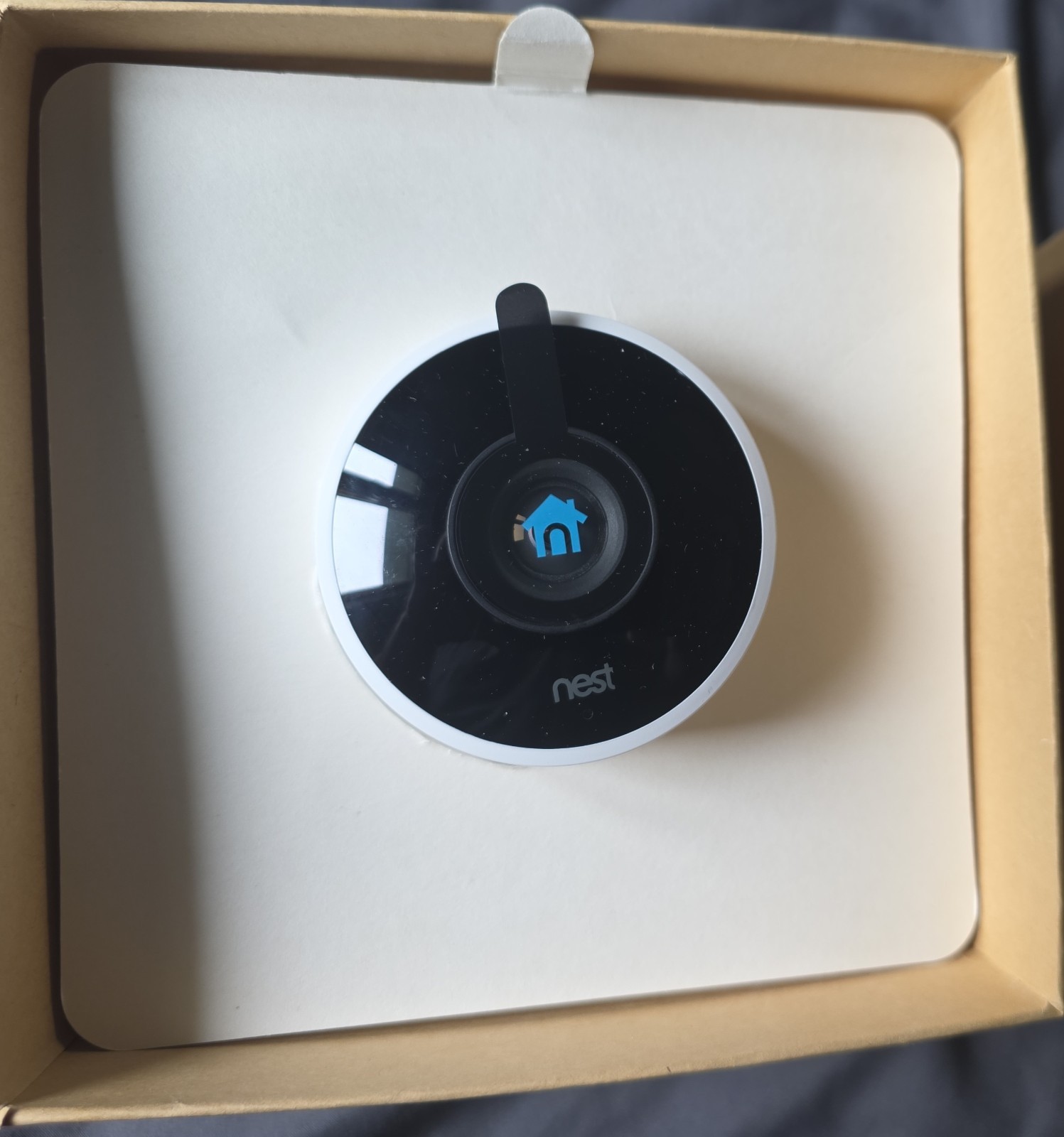 Google Nest Cam Outdoor Security Camera Wi-Fi Wired 1080P NC2100ES A0033