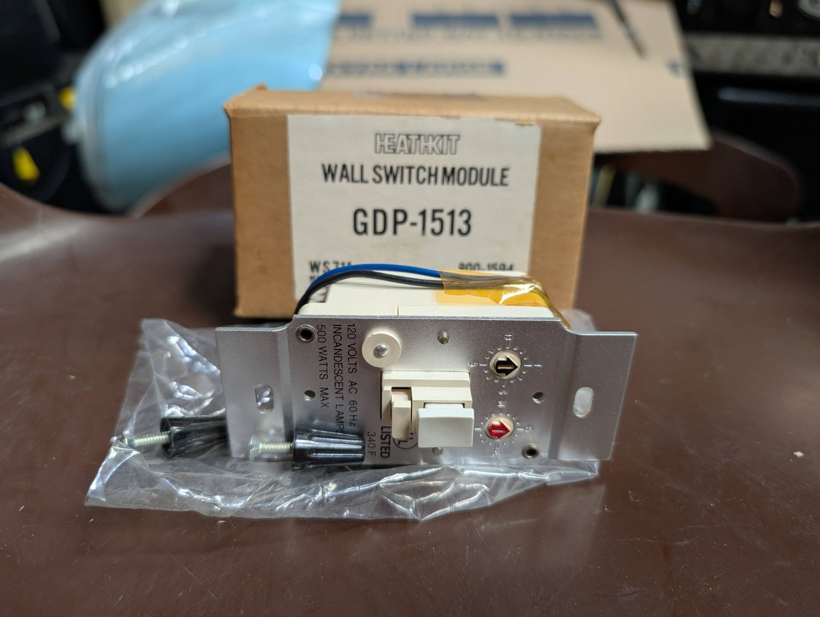 Heathkit x10 Wall Switch Model No. X10-014711 120 Volts AC 60Hz – NoS