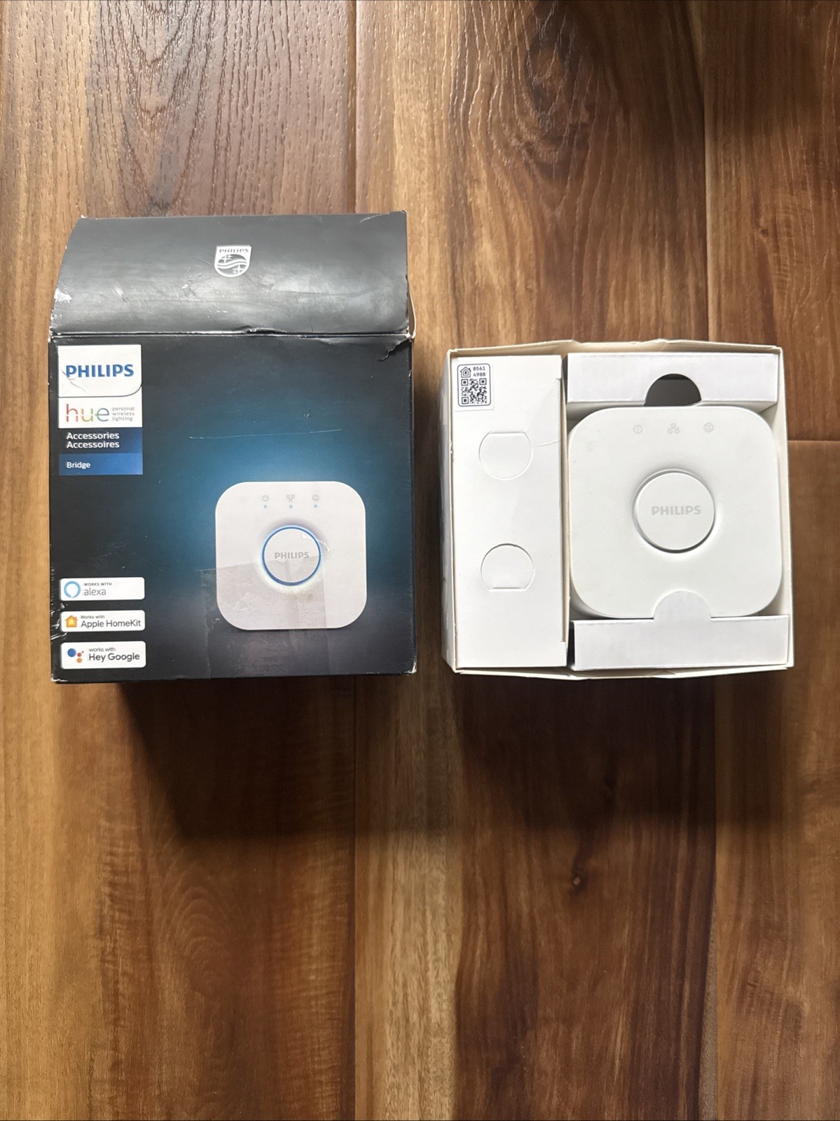 Philips Hue Gen 2 Bridge Control System – 458471 – 324131201801 w/ Power Supply