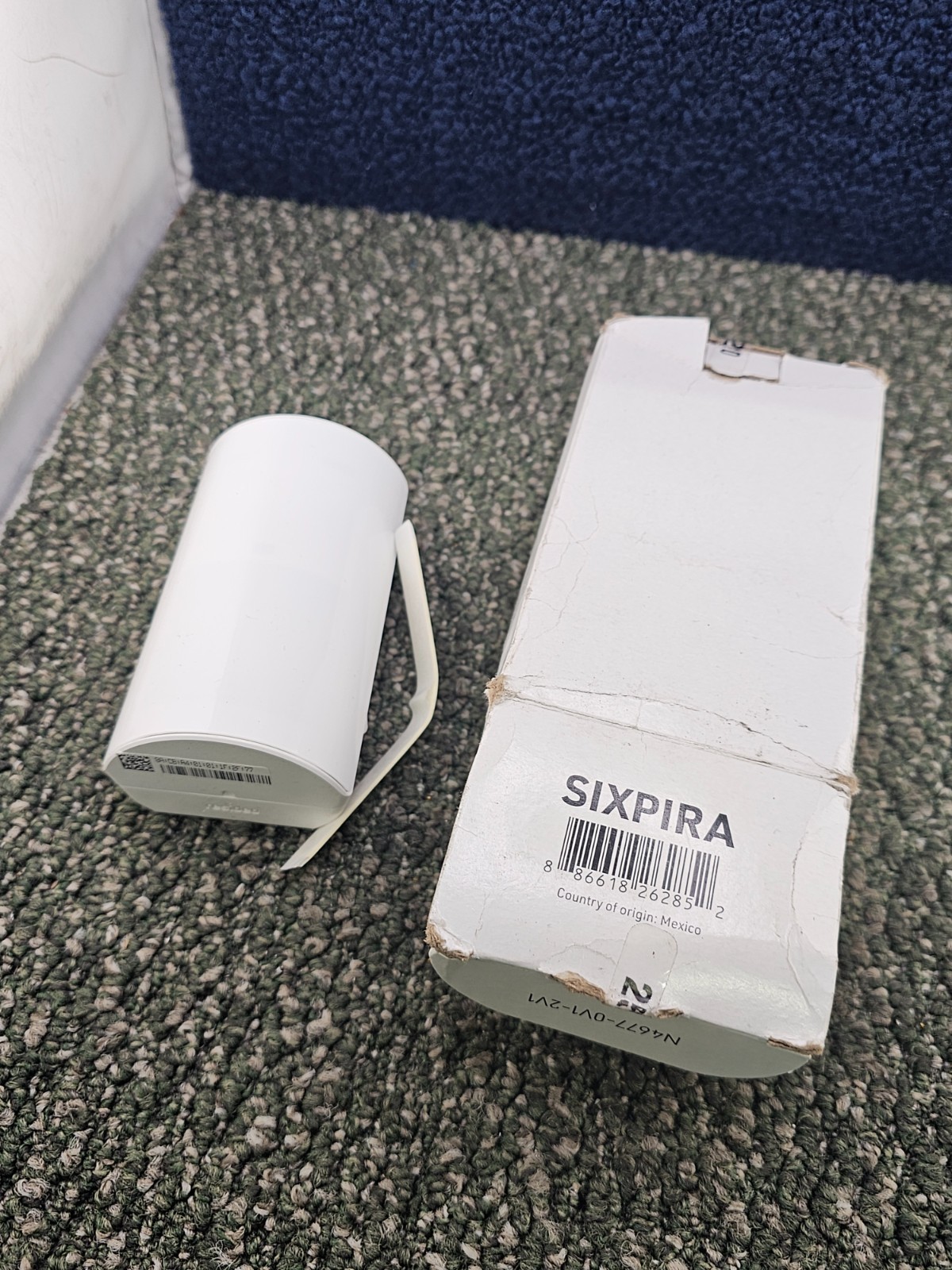 Honeywell Resideo Sixpira LMD500: Wireless PIR Motion Sensor – White