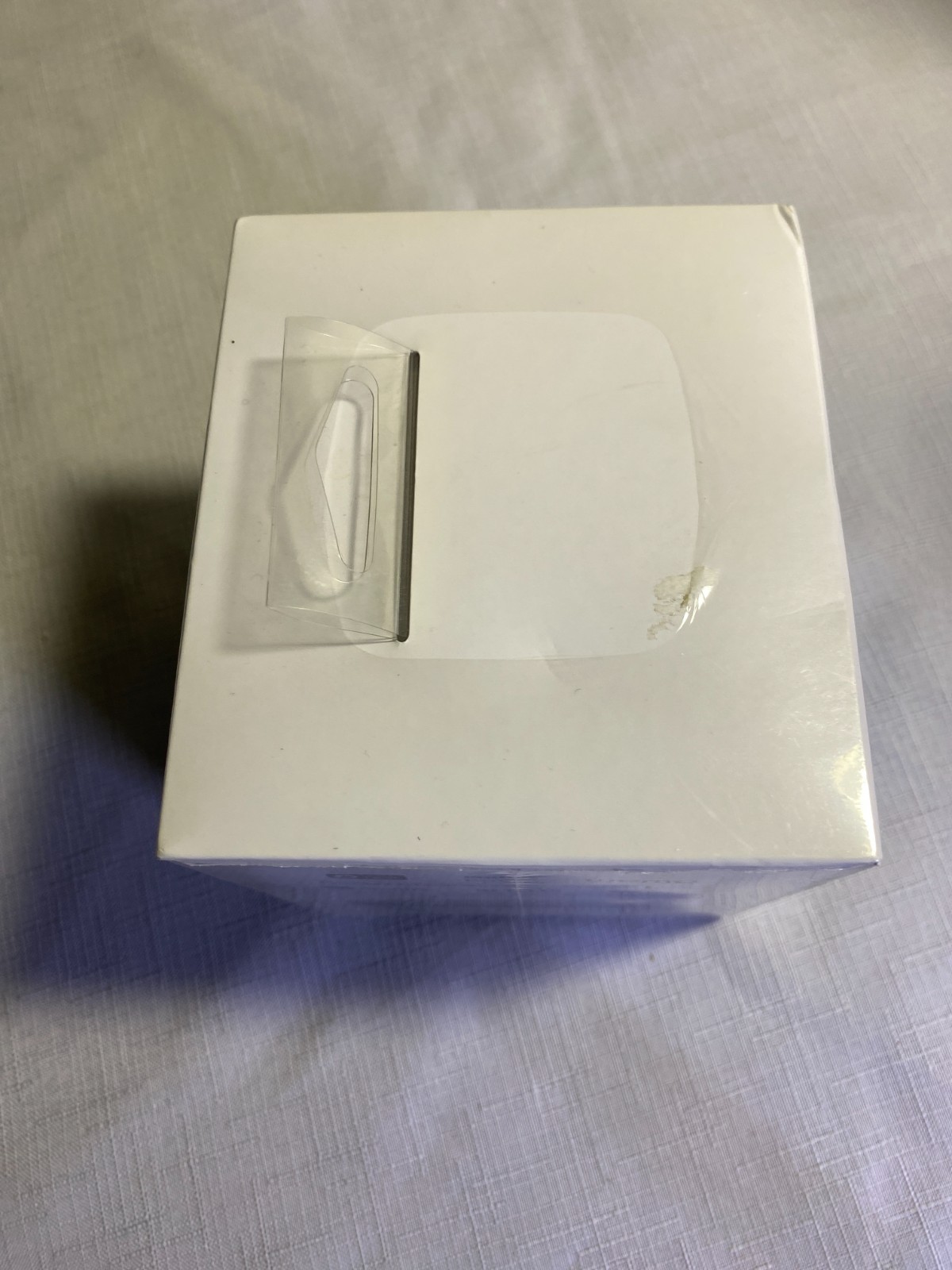 New Google Home Mini Smart Speaker Chalk Smart Home Assistant GA00210-US Sealed