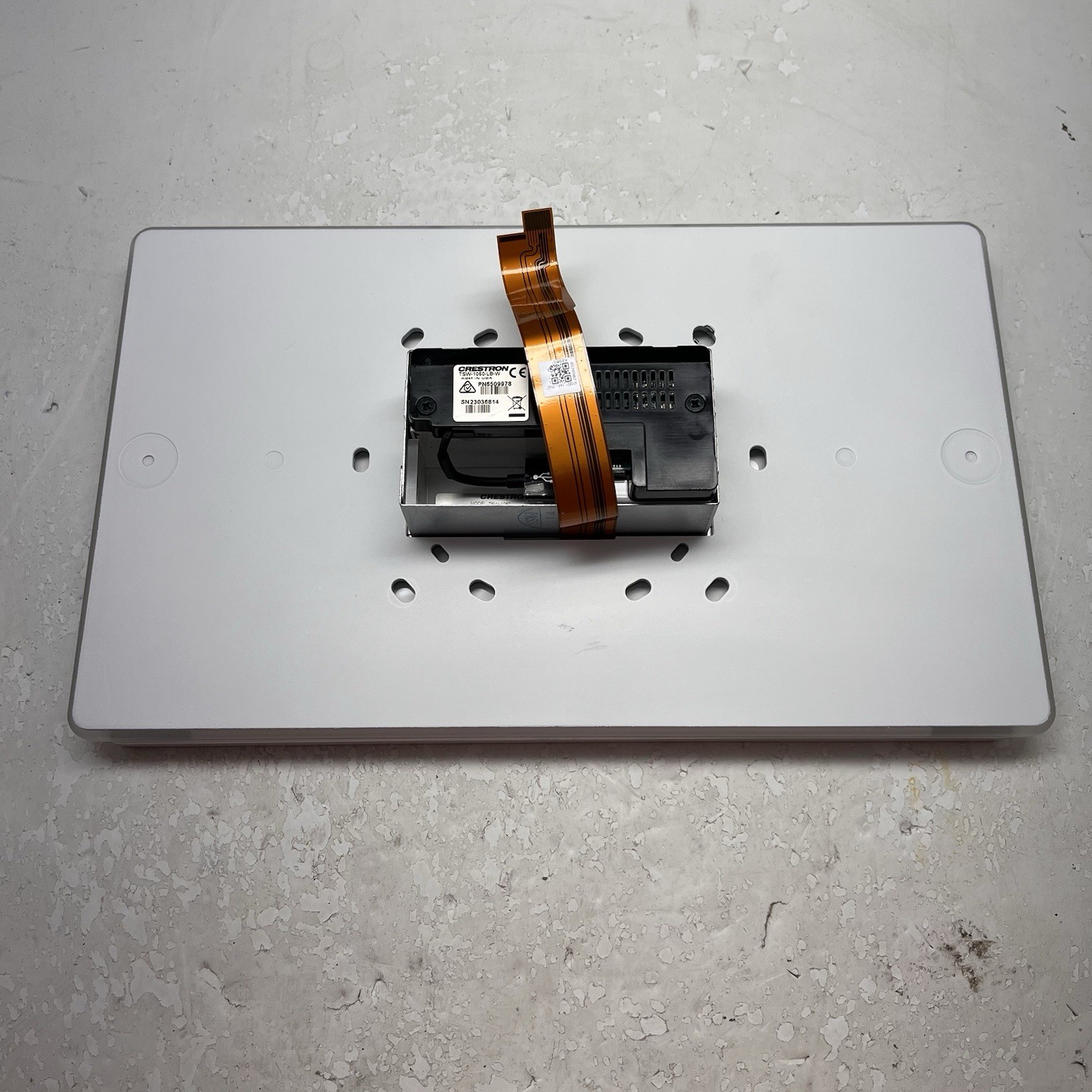 White Crestron TSS-10-W-S Touchscreen Panel With Light Bar Sold As Is B6
