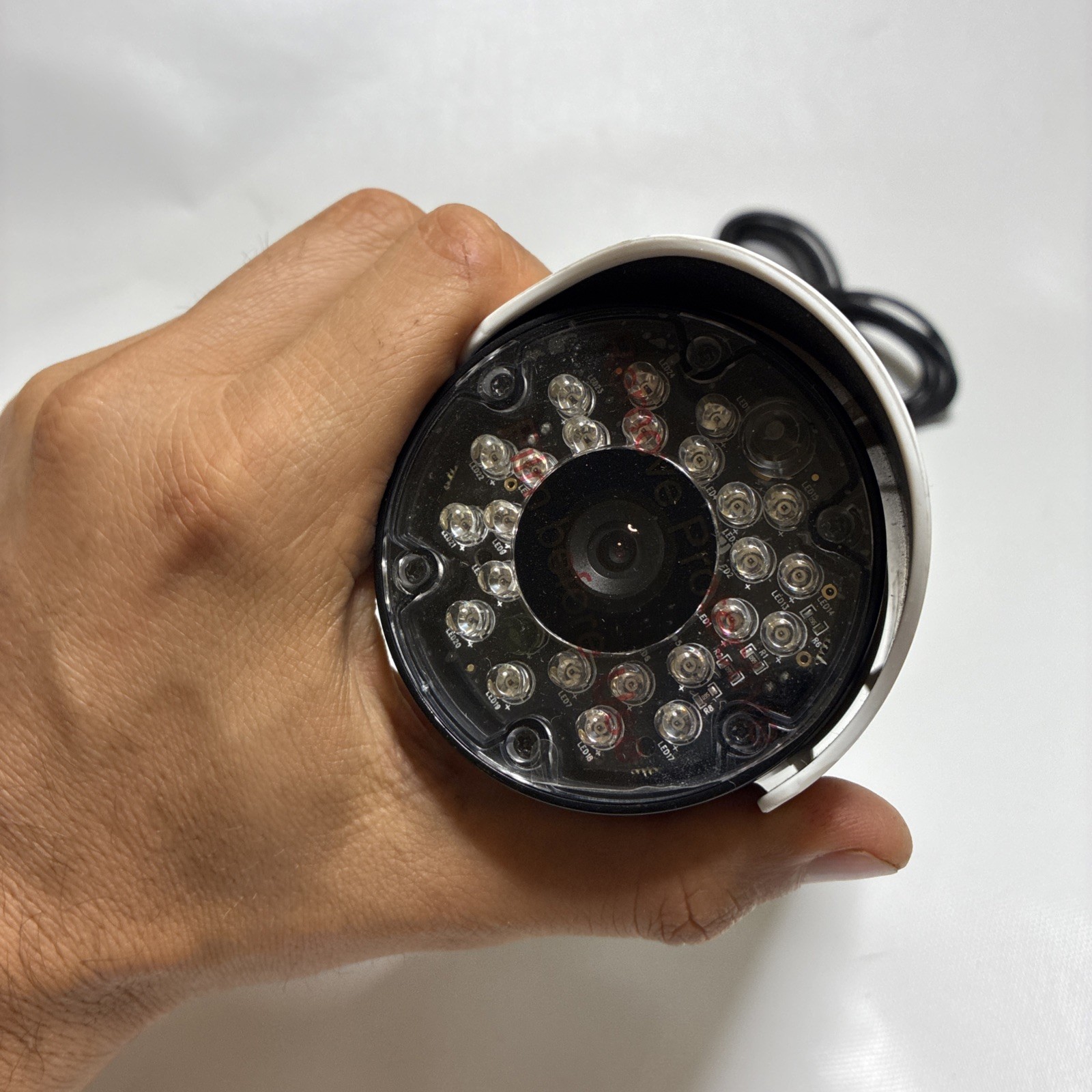 White Lorex MC2232 Wireless Security Indoor Outdoor CAMERA ONLY