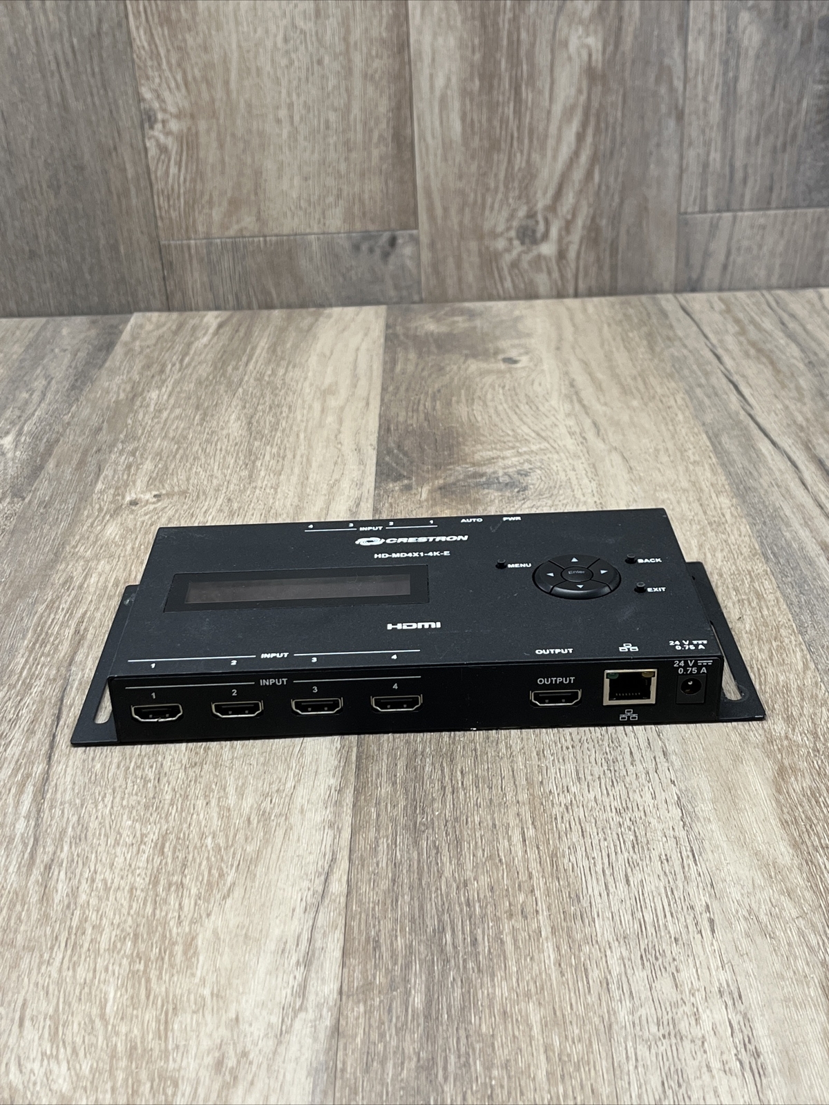 Crestron HD-MD4X1-4K-E 4×1 4K HDMI Switcher No power supply