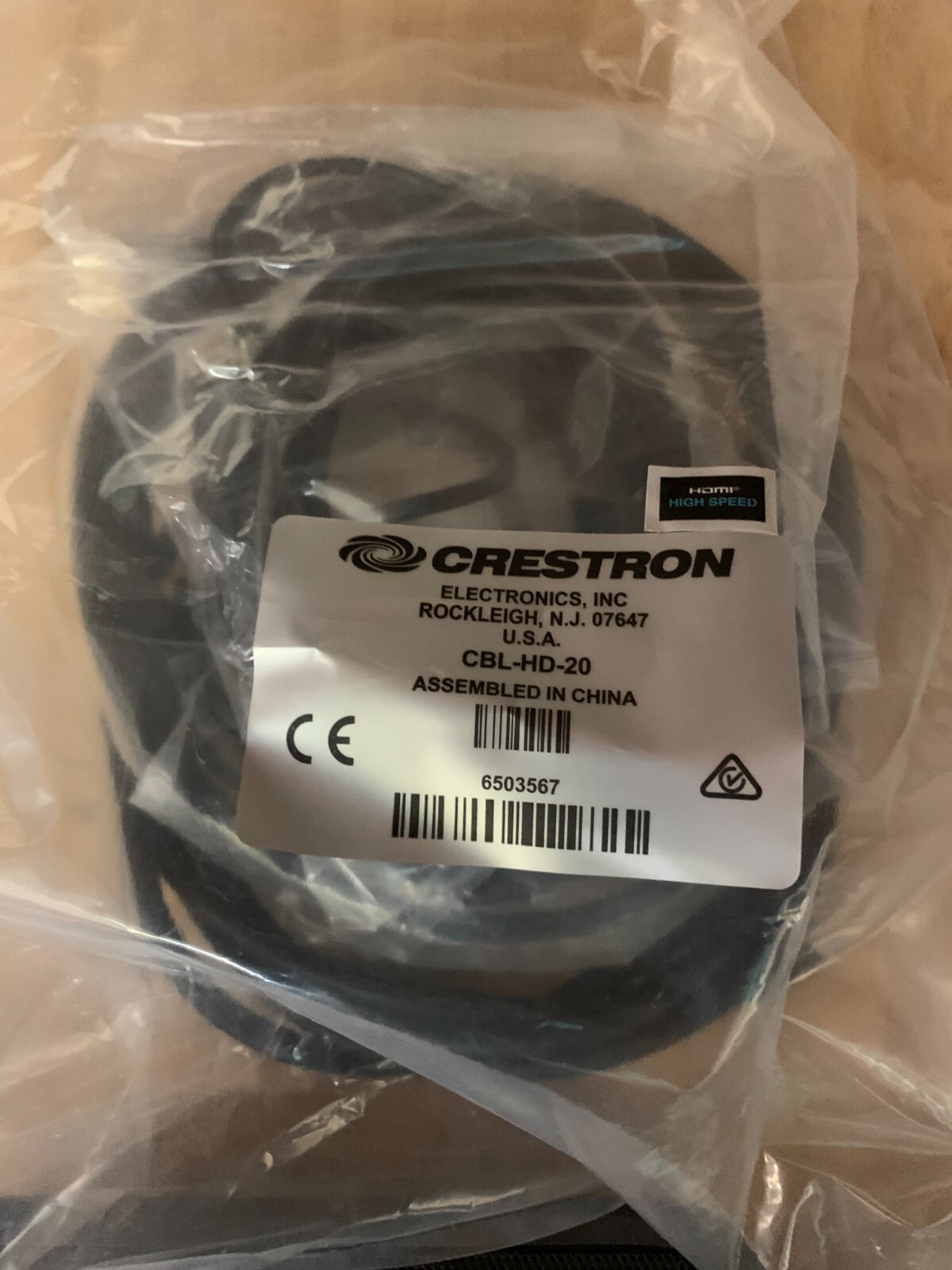Crestron CCS-UC-1-AV Mercury® Tabletop UC Video Conference Console