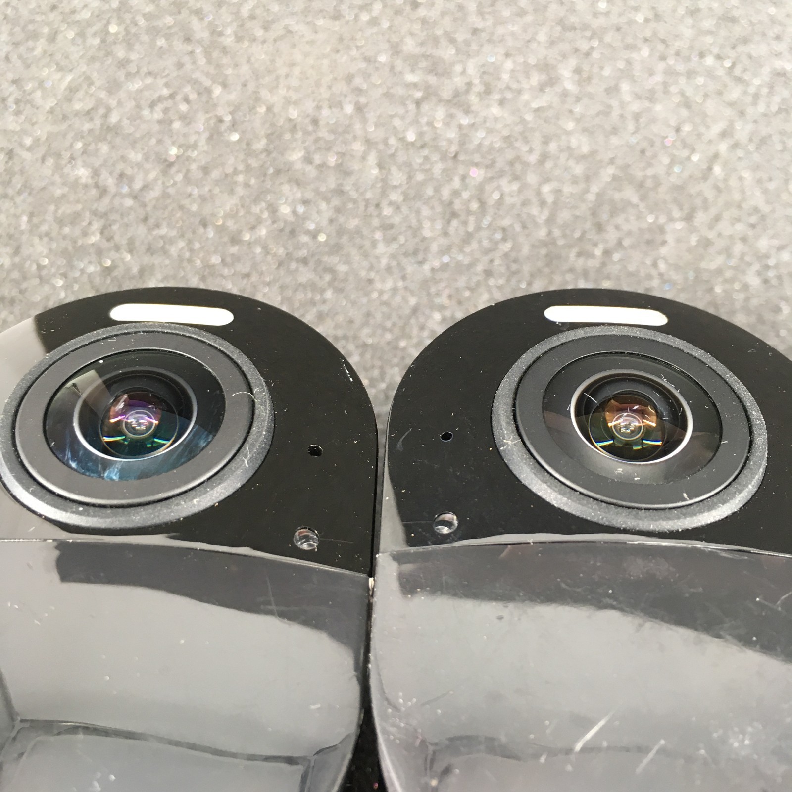 Arlo Ultra VMC5040 4K Ultra UHD Wire-Free Camera 4 PACK (SCRATCHED LENSES)