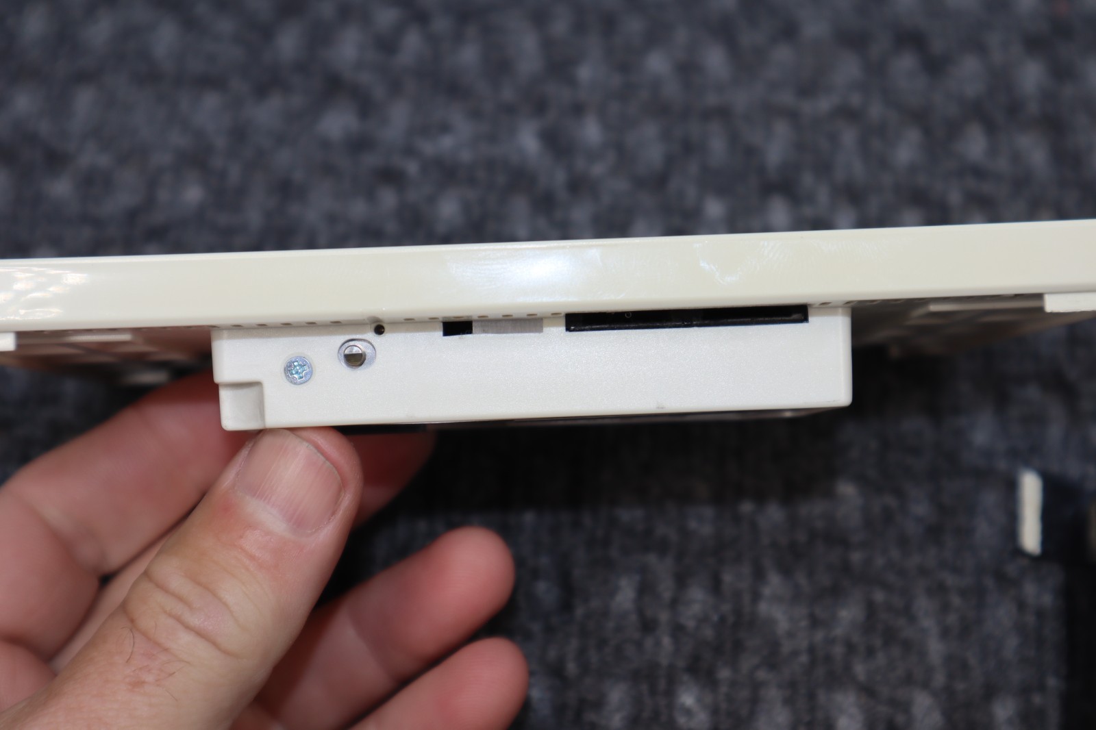 Control 4 Touch Screen 7″ In Wall With Mount C$-TSWMC&-EG-WH Untested Clean