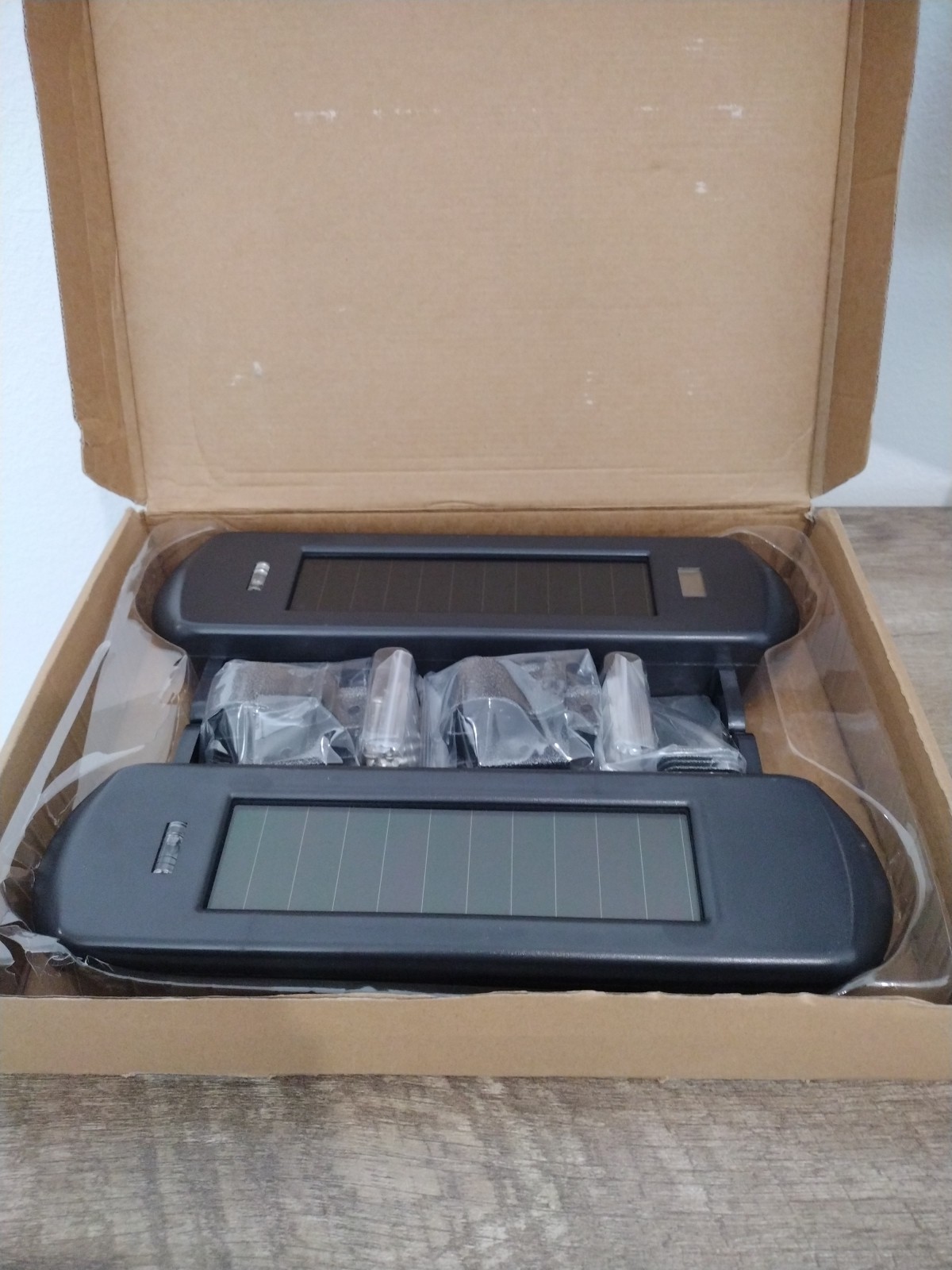 HTZSAFE Solar Wireless Photoelectric 3 Beam Sensor 1/2 Mile Long Range