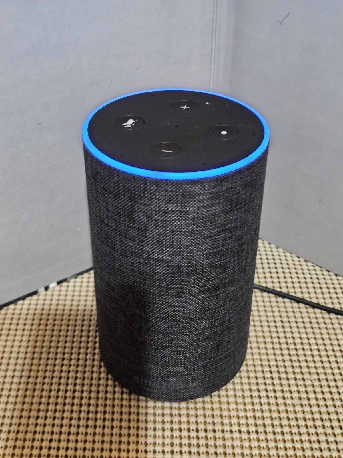 AMAZON ECHO 2nd Gen Smart Speaker Alexa Charcoal Fabric TESTED AND WORKS!