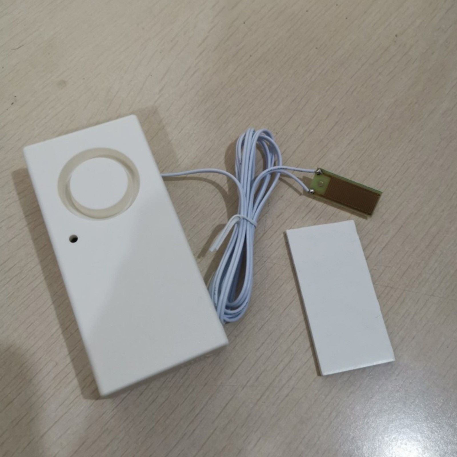 New Water Leak Alarm Flood Level Overflow Detector Sensor Home Security Alert