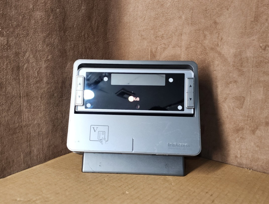 LG IRISACCESS iCAM 4000R Advanced Multifactor Biometric Iris ID Reader