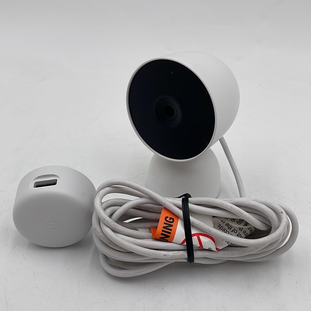 Google indoor Nest Security Cam 1080p (Wired) – 2nd Generation – Snow