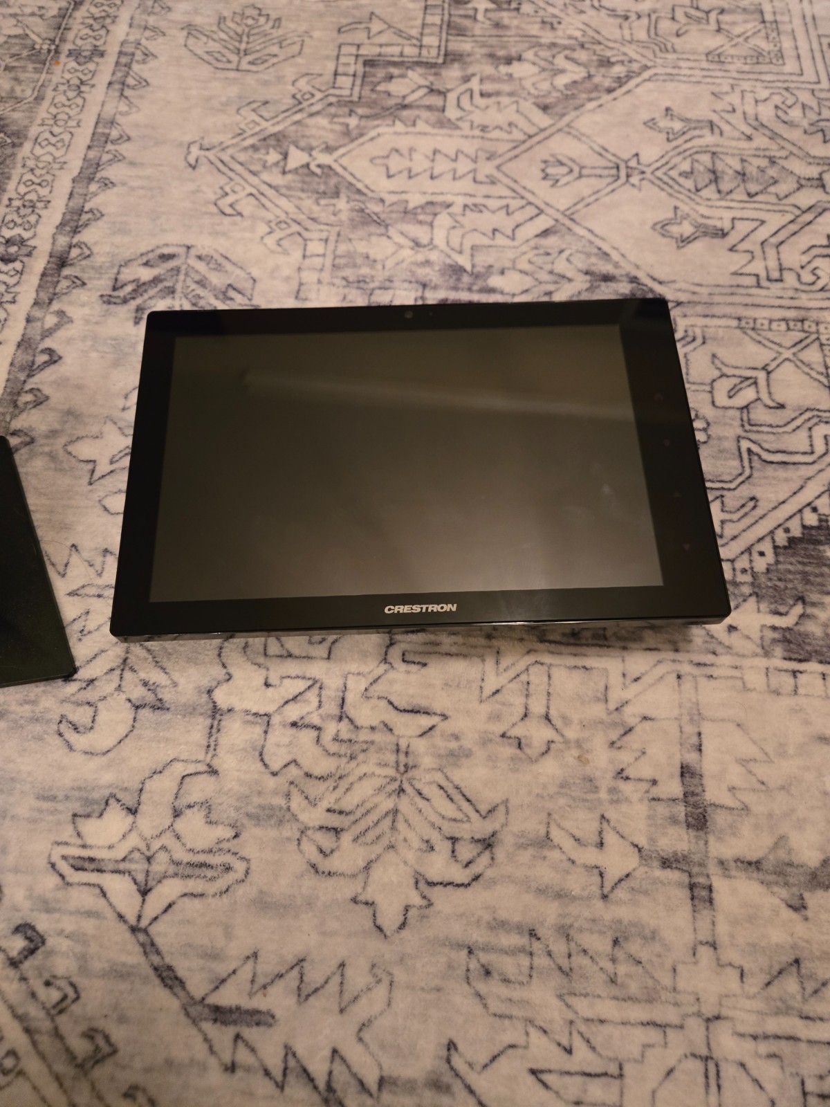 Crestron TSW-1060-B-S 10.1 in Touch Screen with standing mount – Black