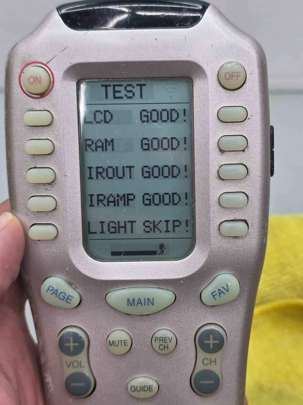 WORKS BUT STICKY RUBBER Crestron ML-500 Handheld LCD Remote Control
