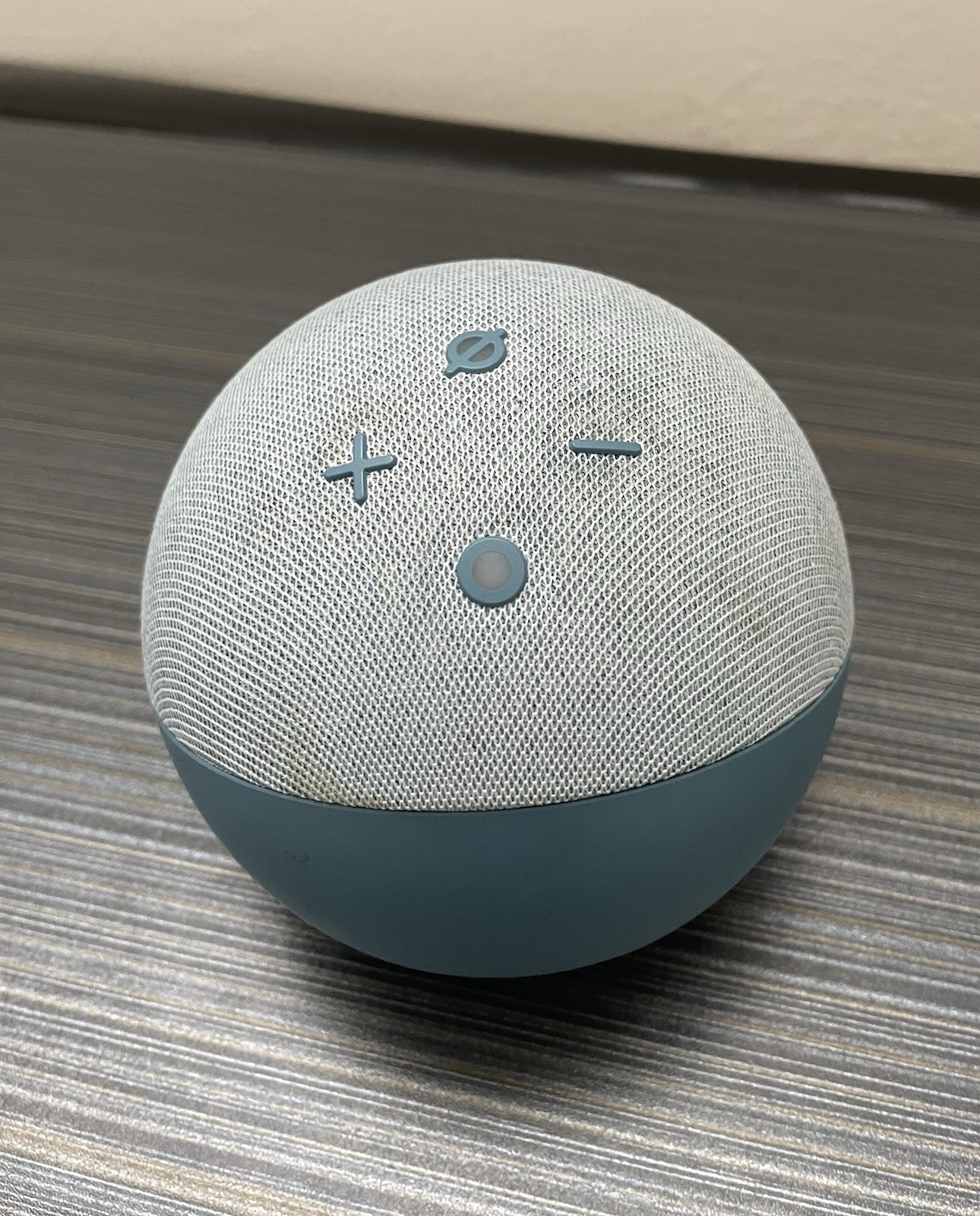 Amazon Echo Dot B7W644 Blue Gray 4th Generation Wireless Bluetooth Speaker -Read