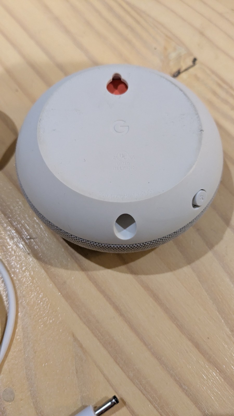 Google Nest Audio Smart Speaker Chalk White with Google Assistant