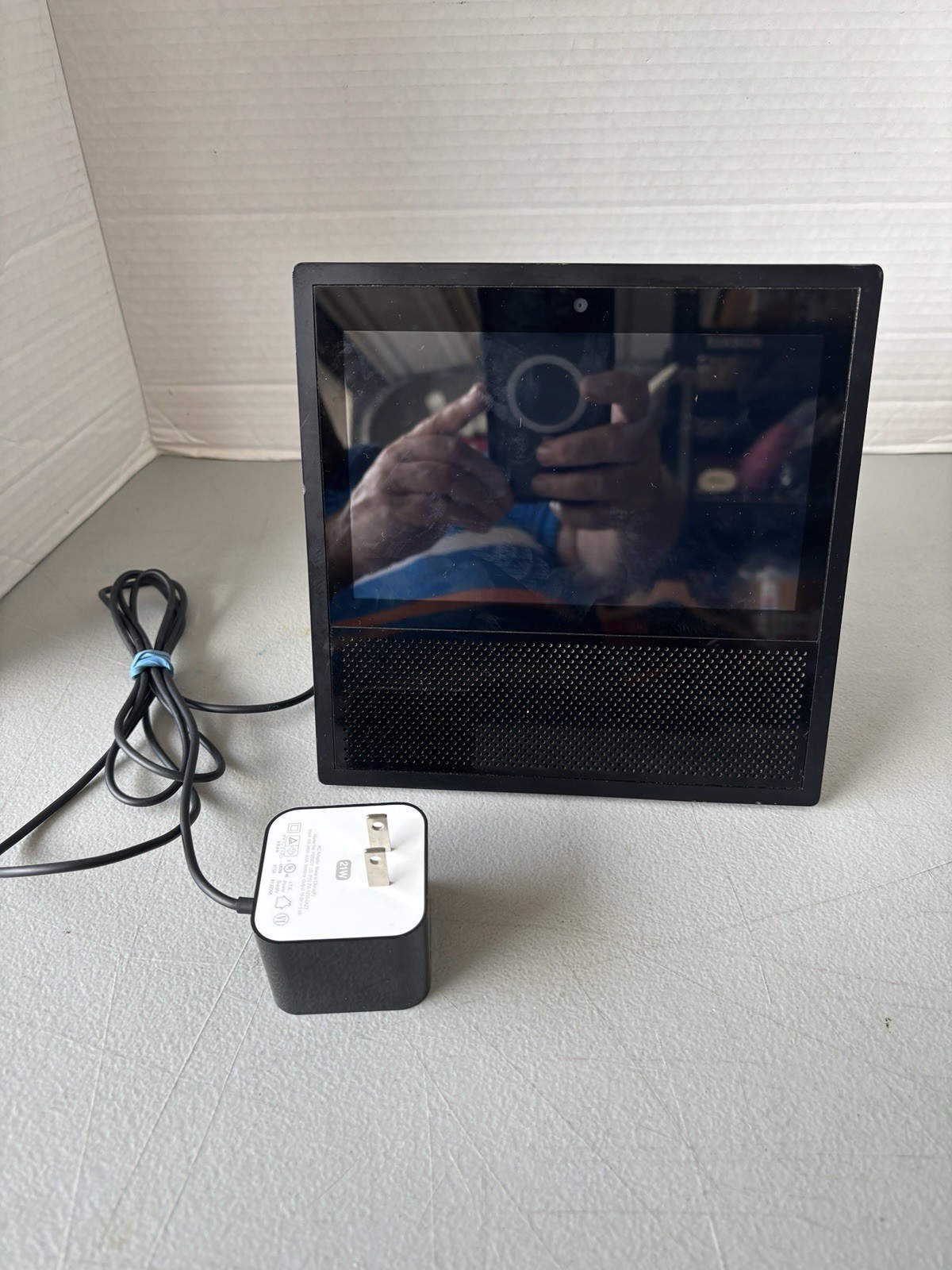 Amazon Echo Show Smart Speaker 1st Generation? Black 7″ Screen