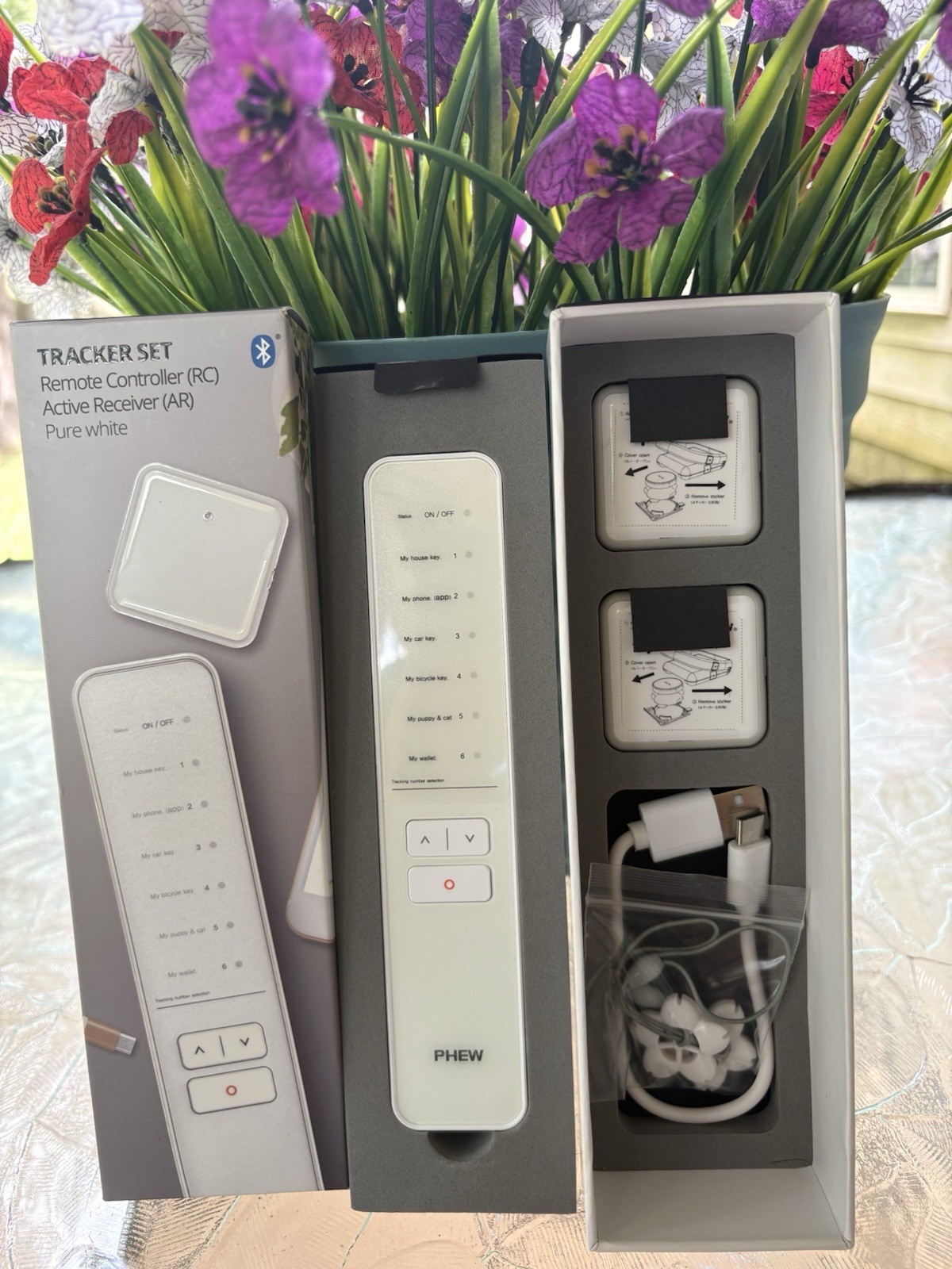 Bluetooth Tracker & Remote Controller/IOS &Android Smart Phone