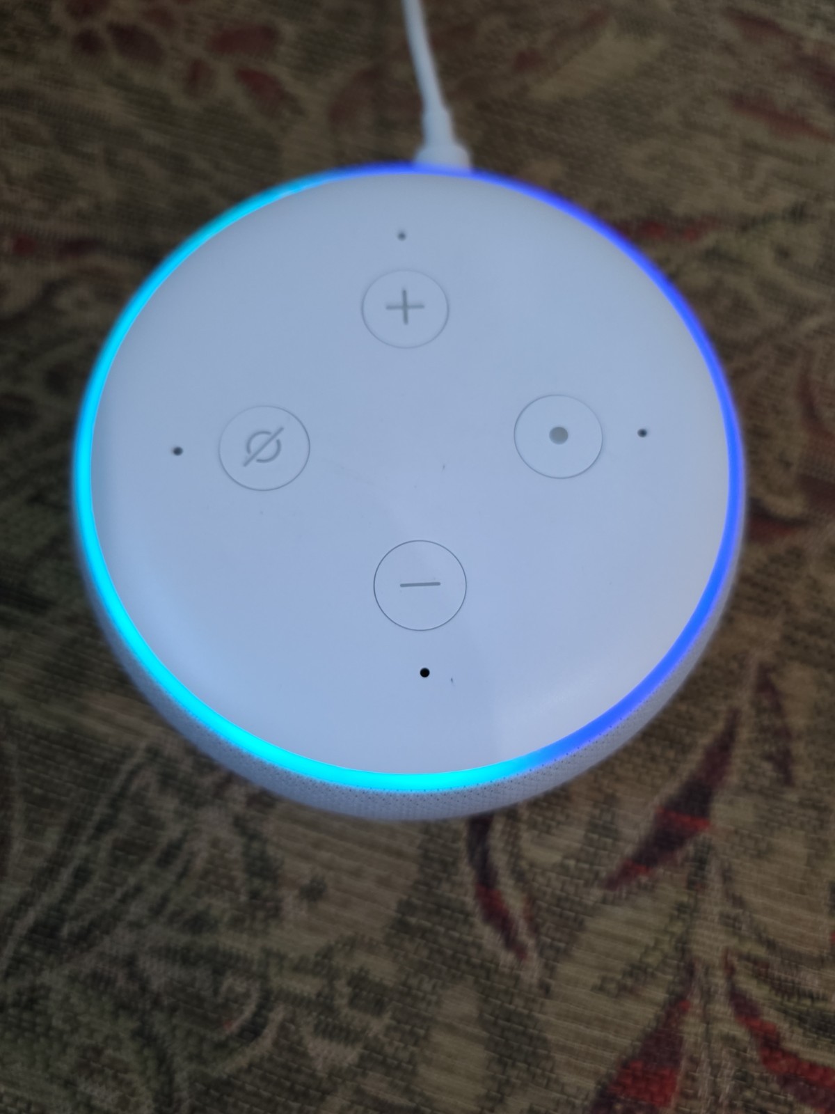 Amazon Alexa Echo Dot 3rd Generation Smart Speaker White Used Tested + Cord