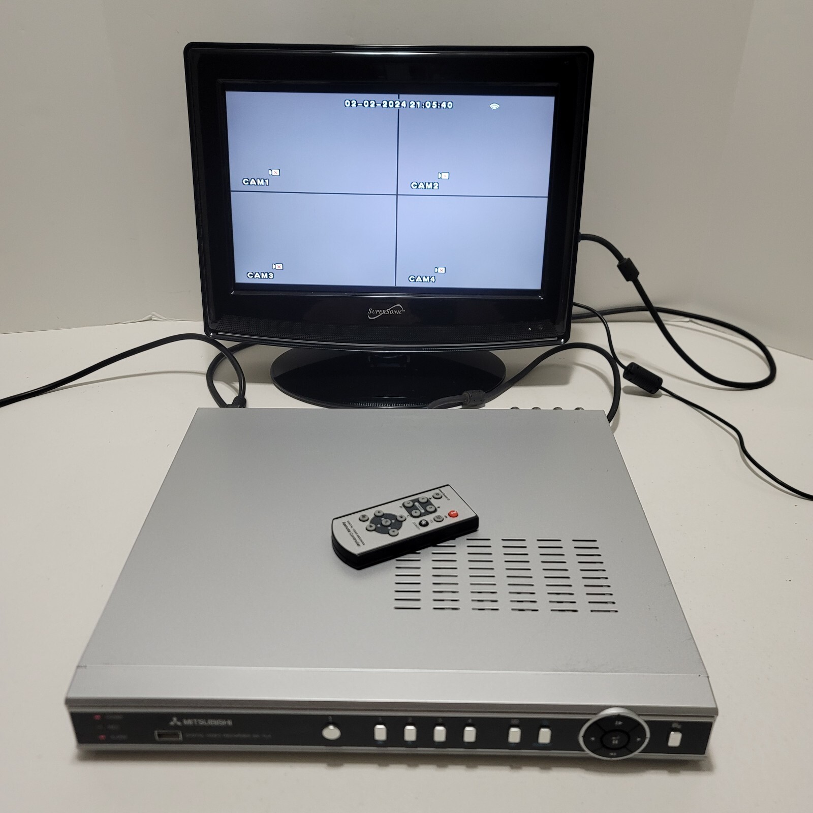 Mitsubishi DX-TL4U Digital Video Recorder 4 Channel DVR 250GB HDD With Remote