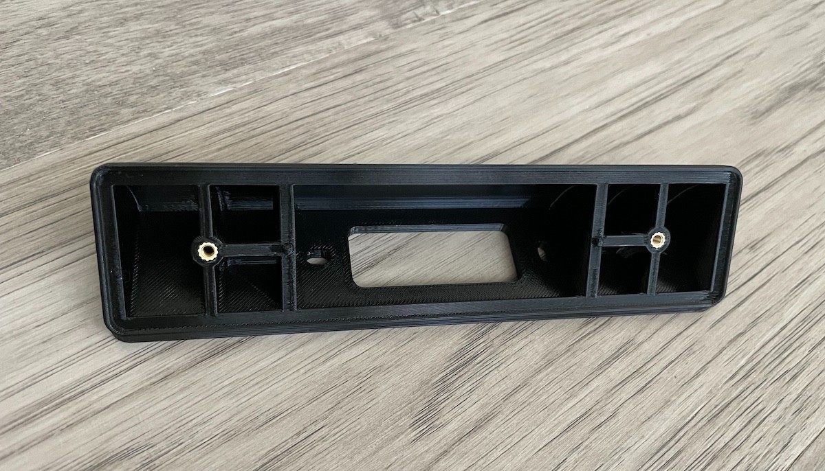 Ubiquiti UniFi Reader G6 Entry Corner Mounts (5º to 60º)