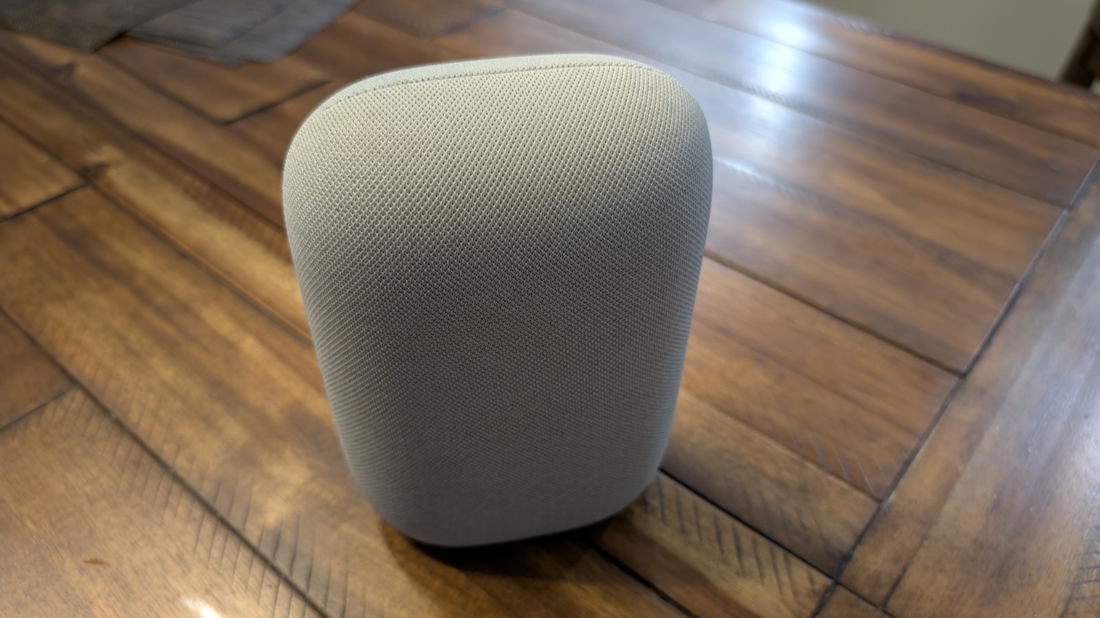 Google Nest Audio Smart Speaker – Chalk