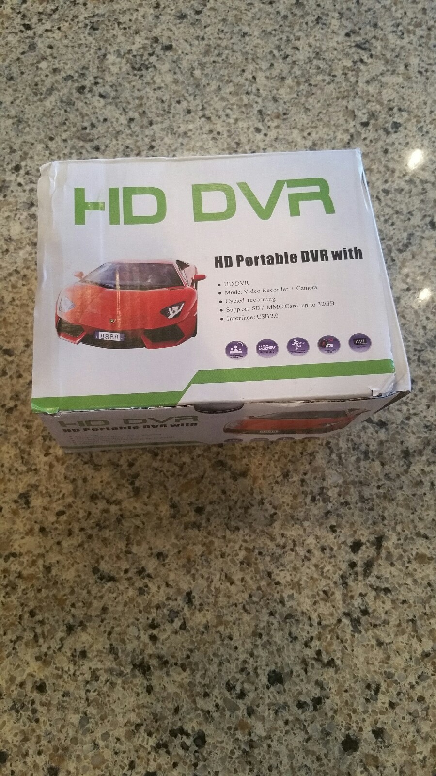Portable DVR 2.5″ Full HD 1080P Car Vehicle Cam with mounting arm & car charger